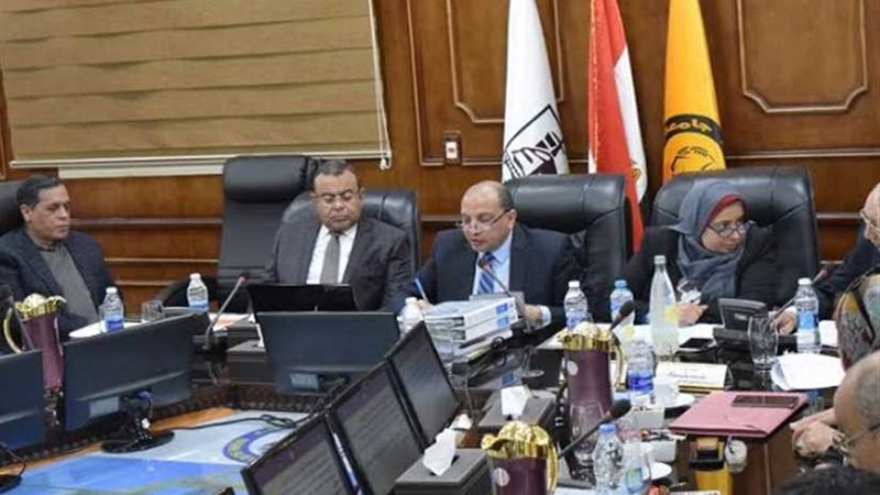 ندوات لشرح التعديلات