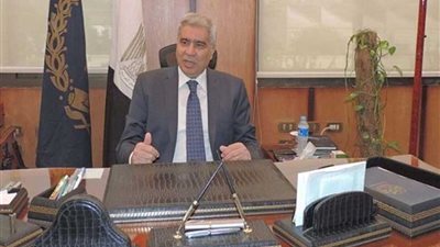 محافظ المنيا يحذر عدم توصيل المرافق للمباني قبل طلاء واجهاتها