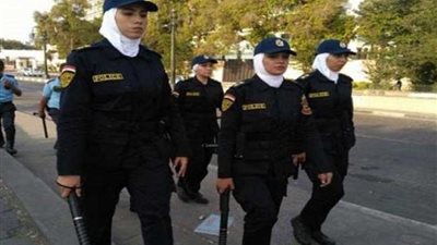 «الشرطة النسائية» تعيد فتاة تائهة لأسرتها في القاهرة الجديدة