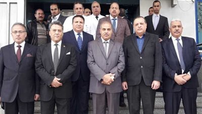 رئيس جامعة الأزهر يزور مصابي حادث الدرب الأحمر بمستشفى الشرطة 