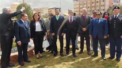 باراجواي تحتفل بيوم البطل بالسلام الوطني بالقاهرة