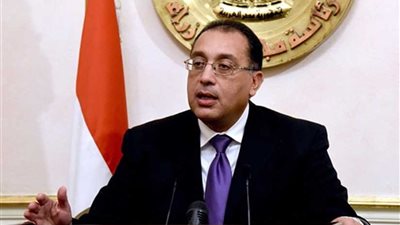 رئيس الوزراء يستقبل وزير بيئة الأعمال والاستثمار والتجارة في رومانيا