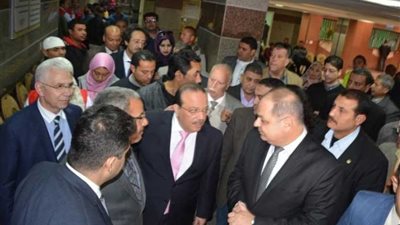 محافظ الغربية يتفقد نقاط المسح بـ