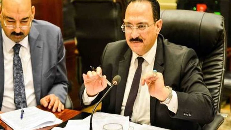 اجتماع مغلق للوفد