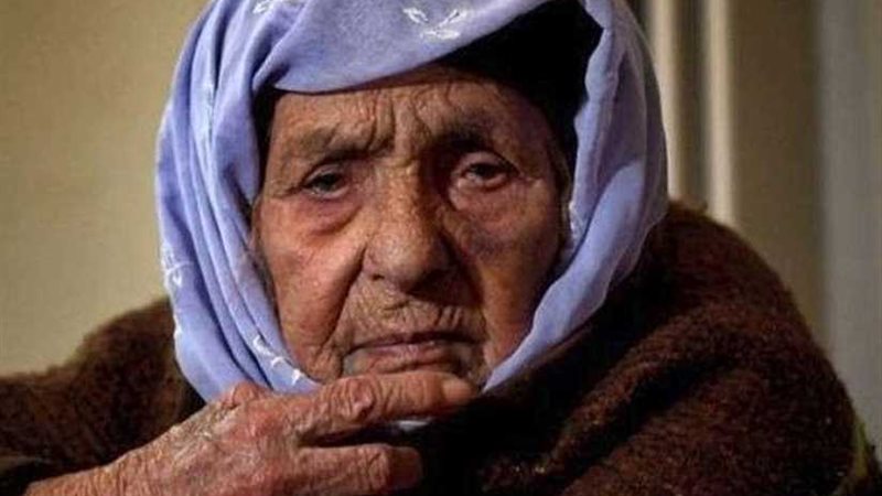 وفاة أكبر لاجئة في