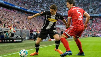 بايرن ميونخ يكتسح مونشنجلادباخ في الدوري الألماني لكرة القدم