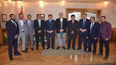 اللاعبون المحترفون ورابطة النقاد الرياضين ينظمان موتمر 