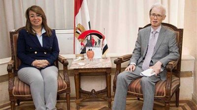 غادة والي تستقبل سفير اليابان بالقاهرة