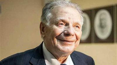 وفاة زوريس الفيروف الحائزعلى جائزة نوبل فى الفيزياء