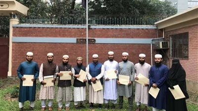 السفارة المصرية في بنجلاديش تستقبل الطلاب الحاصلين على منح الأزهر الشريف