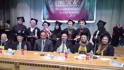 طب بنات الأزهر تحتفل بتخريج الدفعة 47