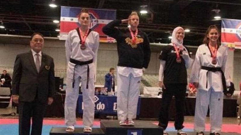 هداية ملاك تُتَوَّج