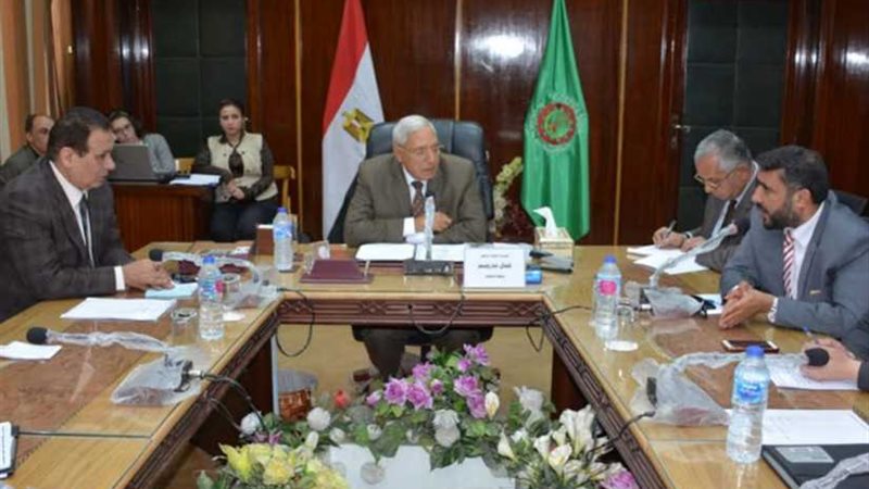 لجنة لإزالة معوقات