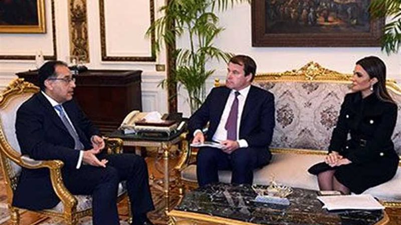 ريجترينك يشيد بما