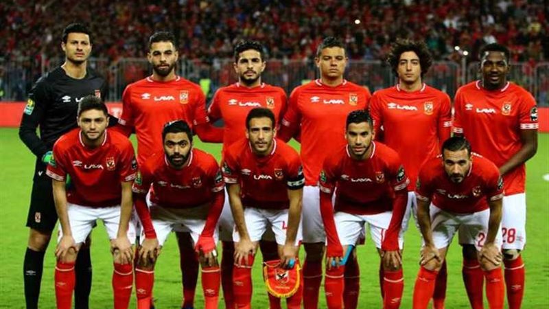 الأهلي يعلن قائمته