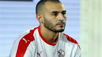 خالد بوطيب يطير للمغرب بعد وفاة والده