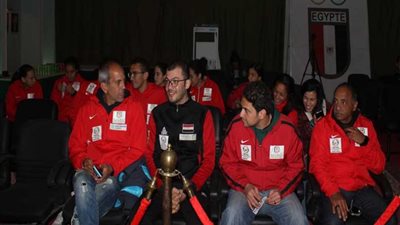 تكريم لاعبي الخماسي الحديث على هامش توقيع عقد الرعاية