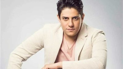 أحمد شوكت يطرح ثاني أغنيات ألبومه 