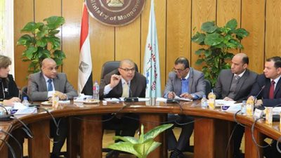 وزير القوى العاملة يجتمع بأمانة عمال مستقبل وطن لمناقشة مشروع قانون العمل الجديد