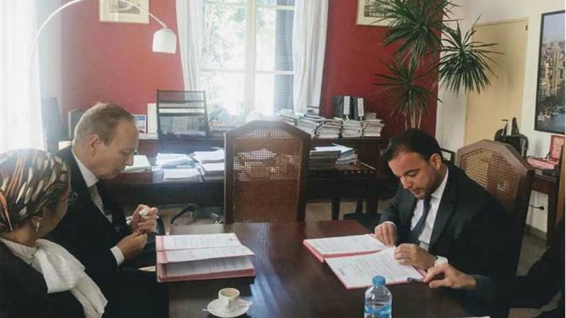 تجديد التعاون بين