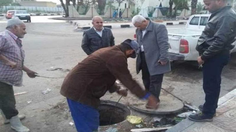 تواصل أعمال رفع مياه