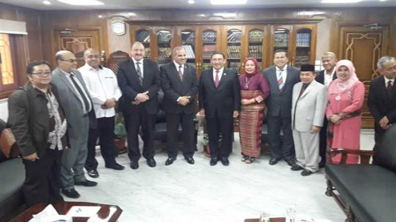 رئيس جامعة الأزهر