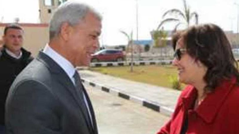 محرز تفتتح مصنع الدقهلية