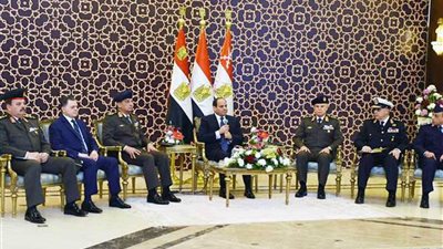 موجز 24 .. الرئيس السيسي يجتمع مع كبار قادة القوات المسلحة والشرطة.. و