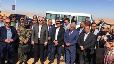 موجز الرابعة: مصر تحتفل بيوم الشهيد.. ومجموعة وزارية تتابع استعدادات أسوان لمنتدى الشباب العربي الإفريقي