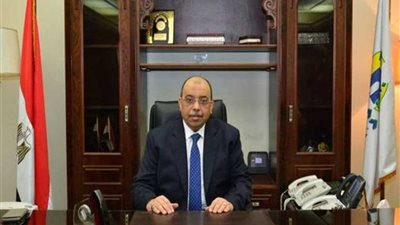 وزير التنمية المحلية يشيد بدور القوات المسلحة فى تطوير محافظة أسوان