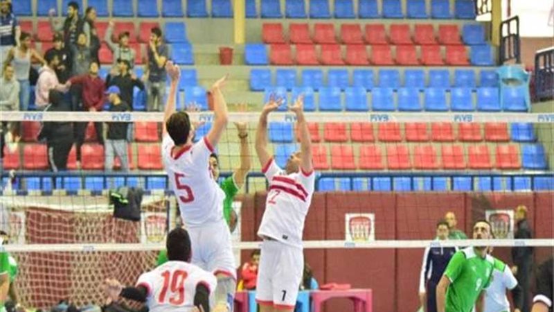 طائرة الزمالك تفوز