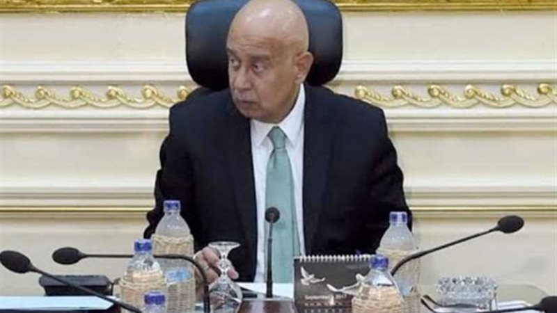 اللجنة العليا تدرس