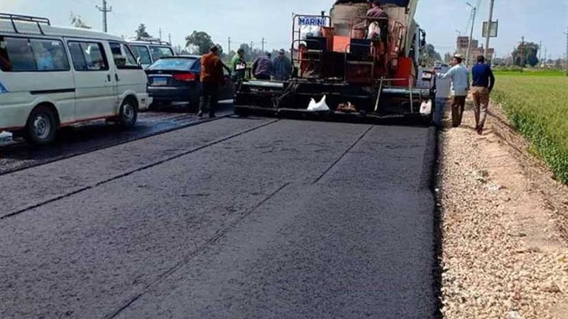 الانتهاء من رصف طريق