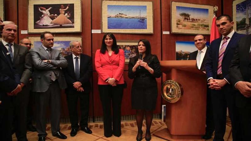 وزيرة السياحة تؤكد