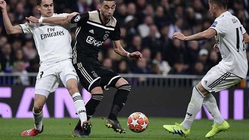 نجم عربي في التشكيلة