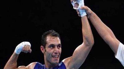 اتحاد الملاكمة يدرس تصعيد أزمة حسام بكر