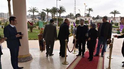 وزيرة الصحة تتفقد اختبارات الفرق العاملة في التأمين الصحي الجديد