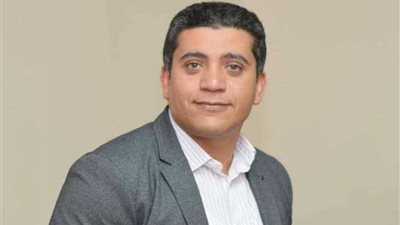 محمد أبو النجا: السمنة ترتبط بنقص متوسط عمر المرضى المصابين بها