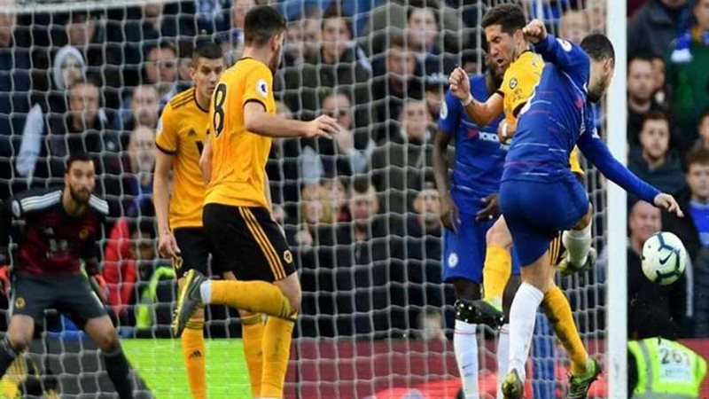 «هازارد» يُعادل رقم