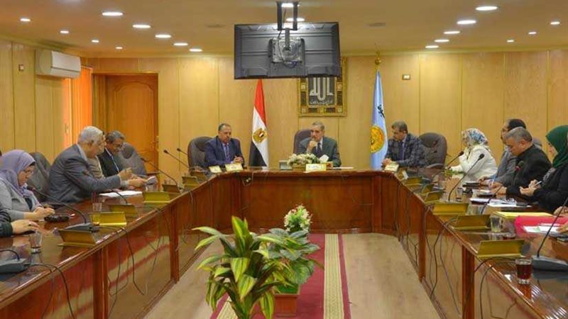 محافظ أسيوط يوجه