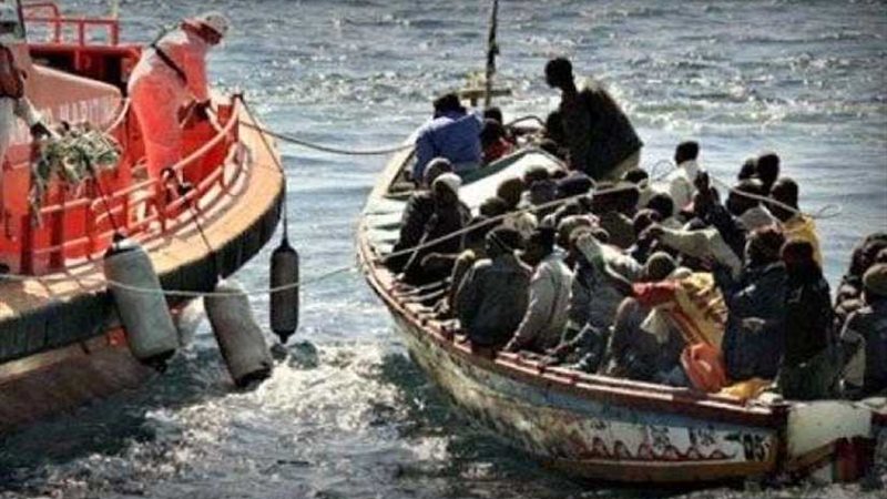 السنغال توقف 89 مهاجرا