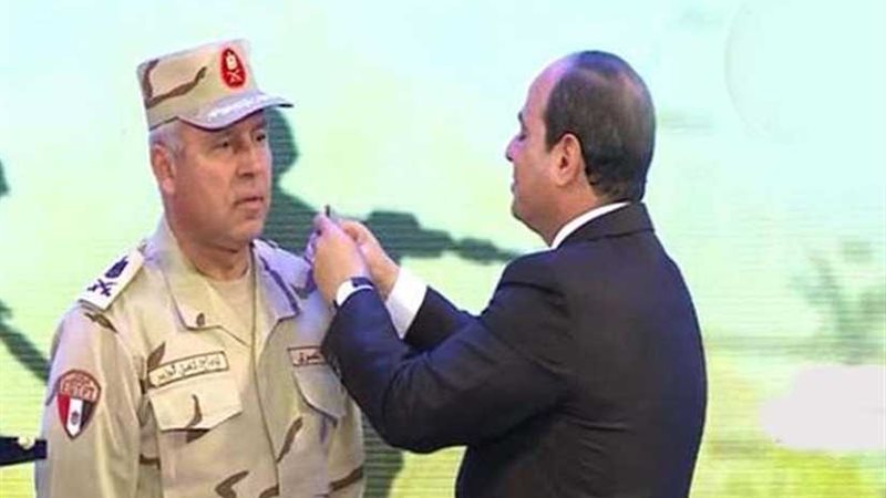 الفريق كامل الوزير..