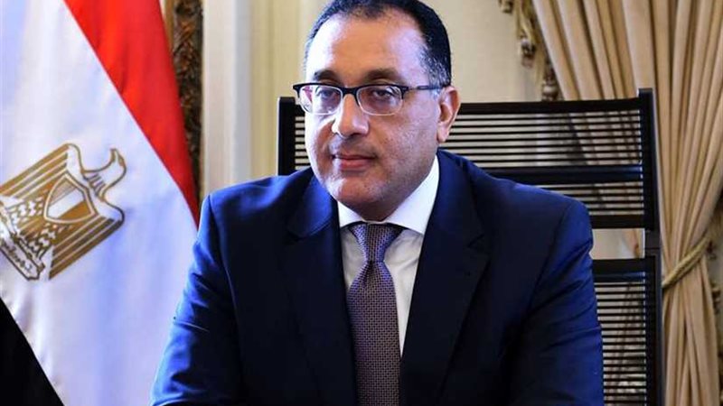 رئيس الوزراء يتابع