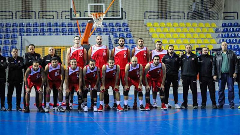 شباب الأهلي يفوز