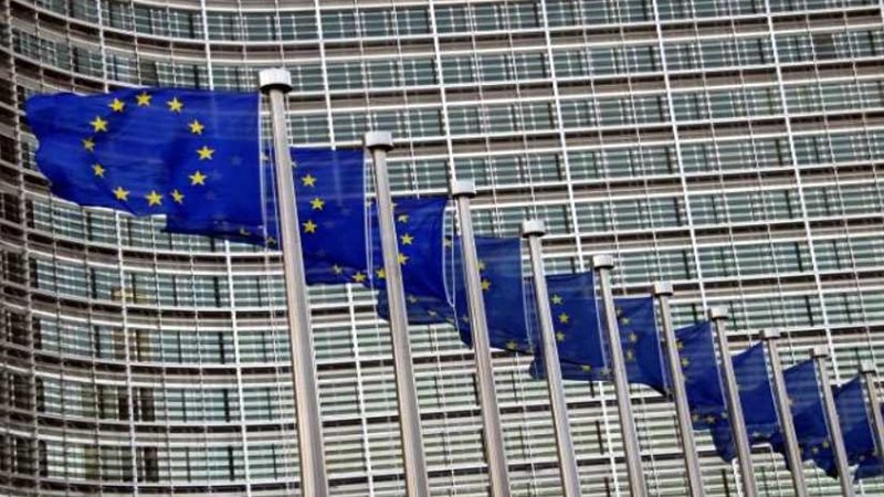 المجلس الأوروبي يعلق