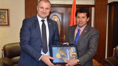 وزير الرياضة يبحث سبل الاستثمار الرياضي مع نائب وزير التنمية الاقتصادية بسلوفينيا