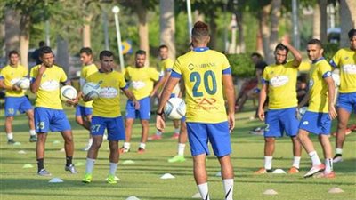 لاعبو الإسماعيلي يؤدون تدريبات استشفائية في تونس