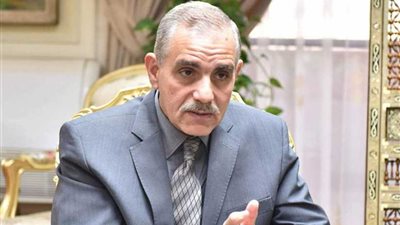 محافظ أسيوط يعلن دعم الحكومة للقرى الأكثر احتياجًا