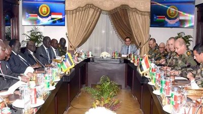 الفريق أول محمد زكي يلتقي مستشار رئيس جنوب السودان للشؤون الأمنية