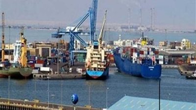 غلق بوغازي الإسكندرية والدخيلة لسوء الأحوال الجومائية